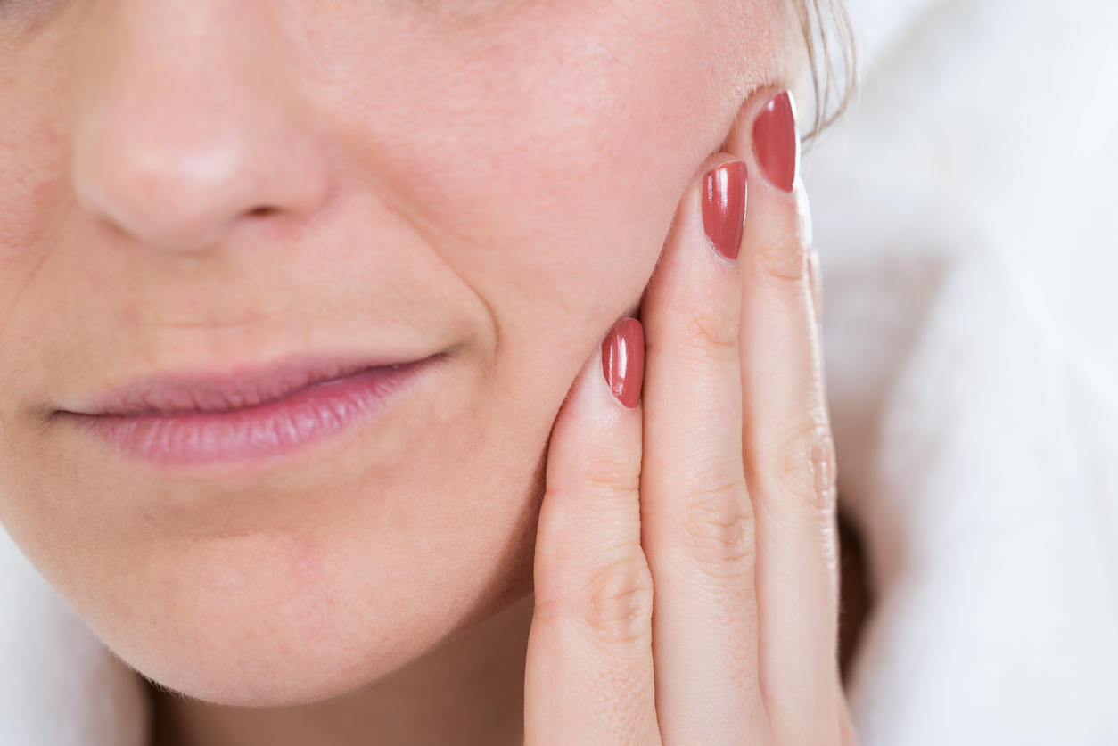 5 remèdes naturels pour lutter contre les douleurs dentaires