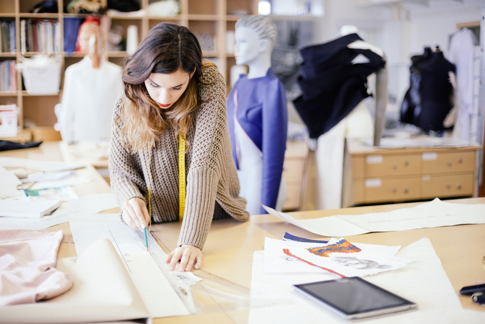 Votre parcours pour devenir styliste de mode
